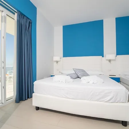 Terrazze Naos Affittacamere 4*