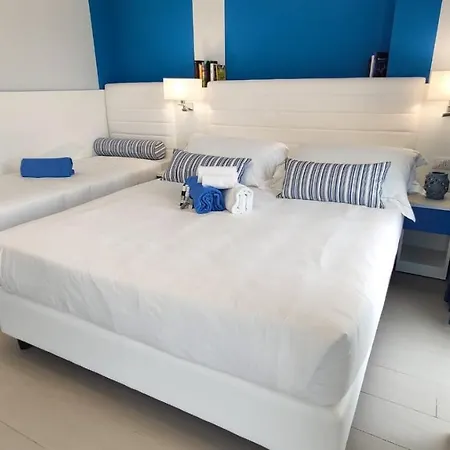 Guest house Terrazze Naos San Leone