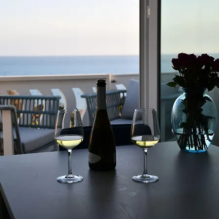 Gasthuis Terrazze Naos San Leone